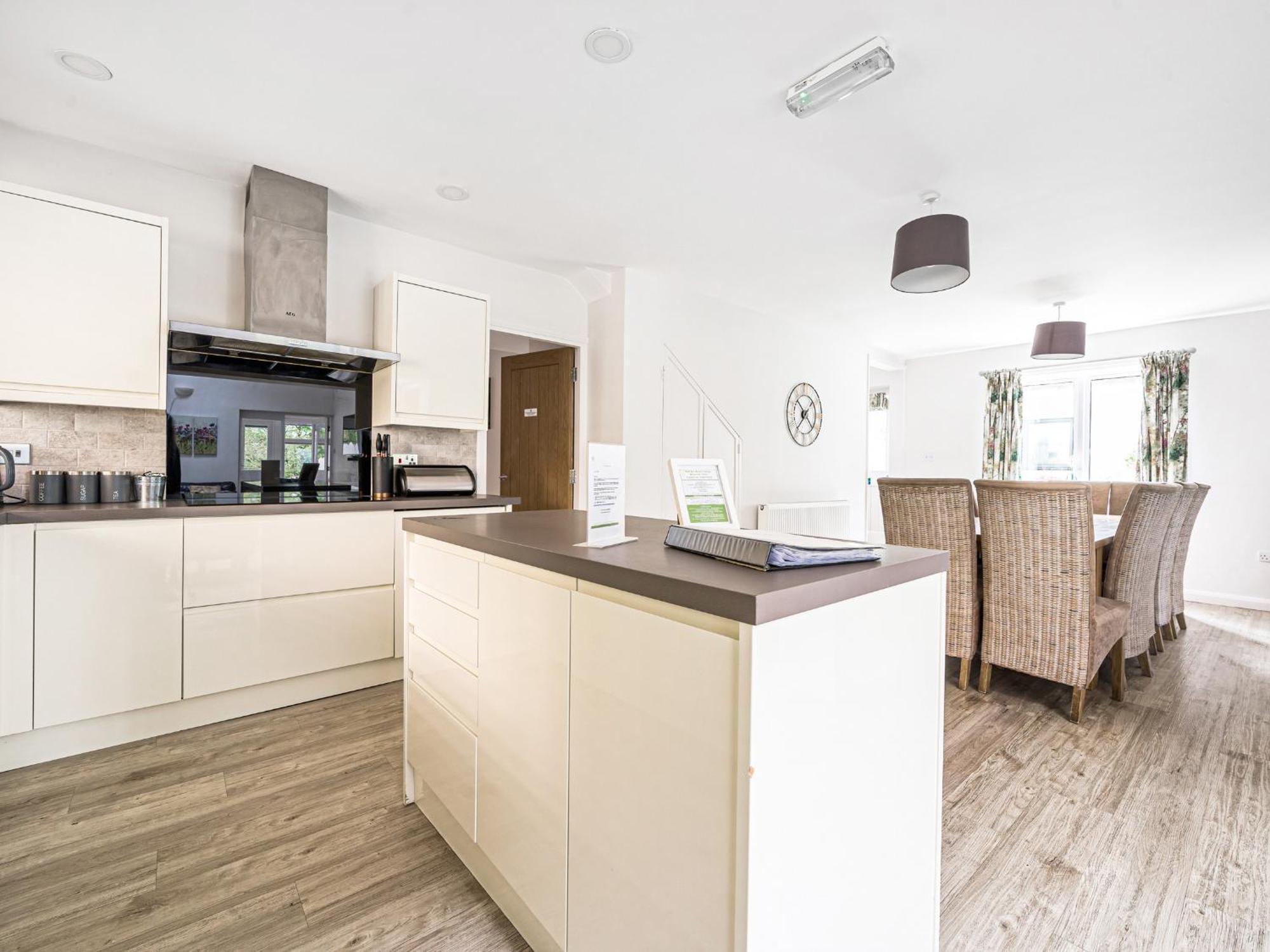 Hazel - Woodland Cottages Боунес он Уиндърмиър Екстериор снимка
